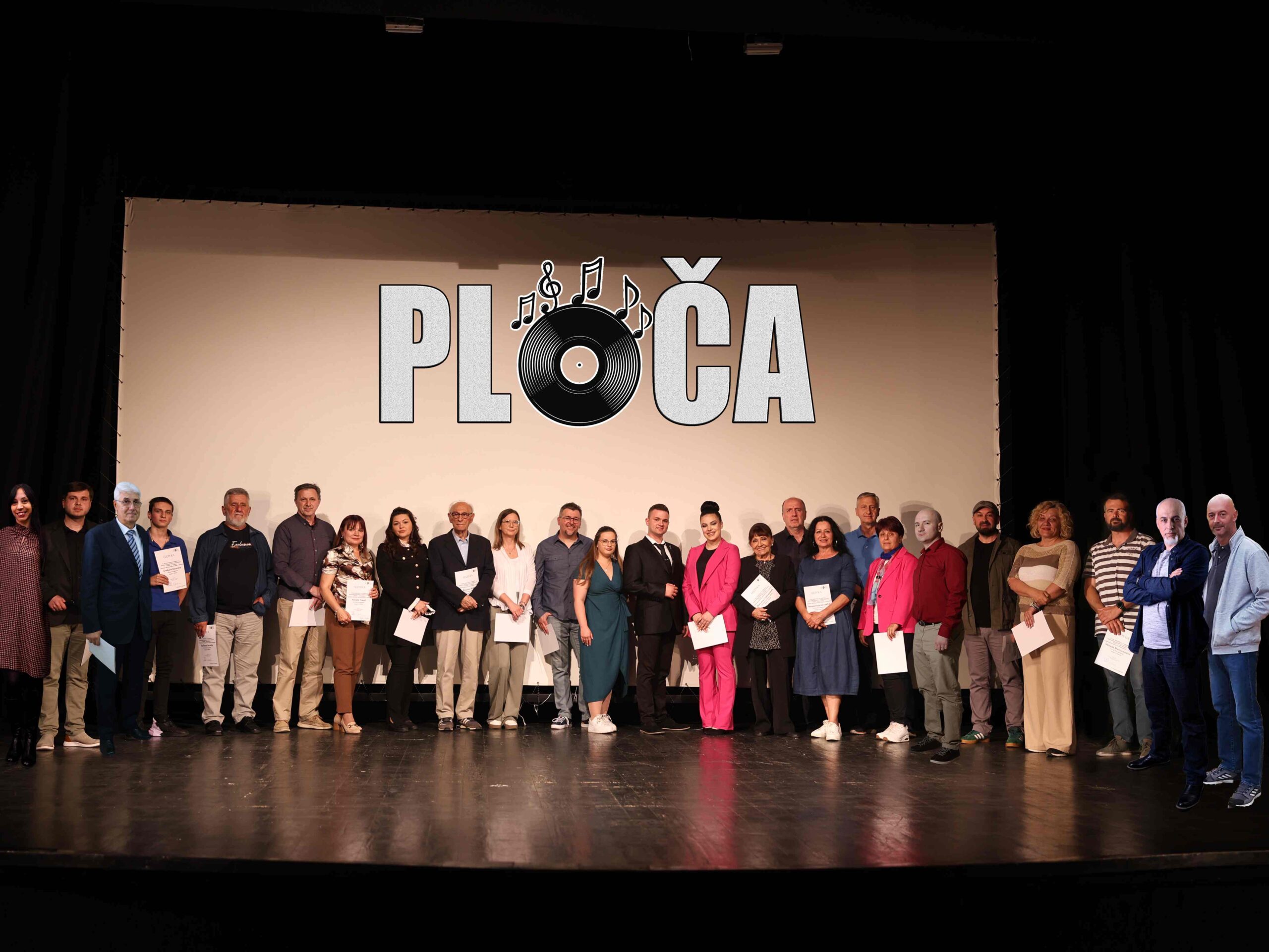 24 - ekipa projekta ploca